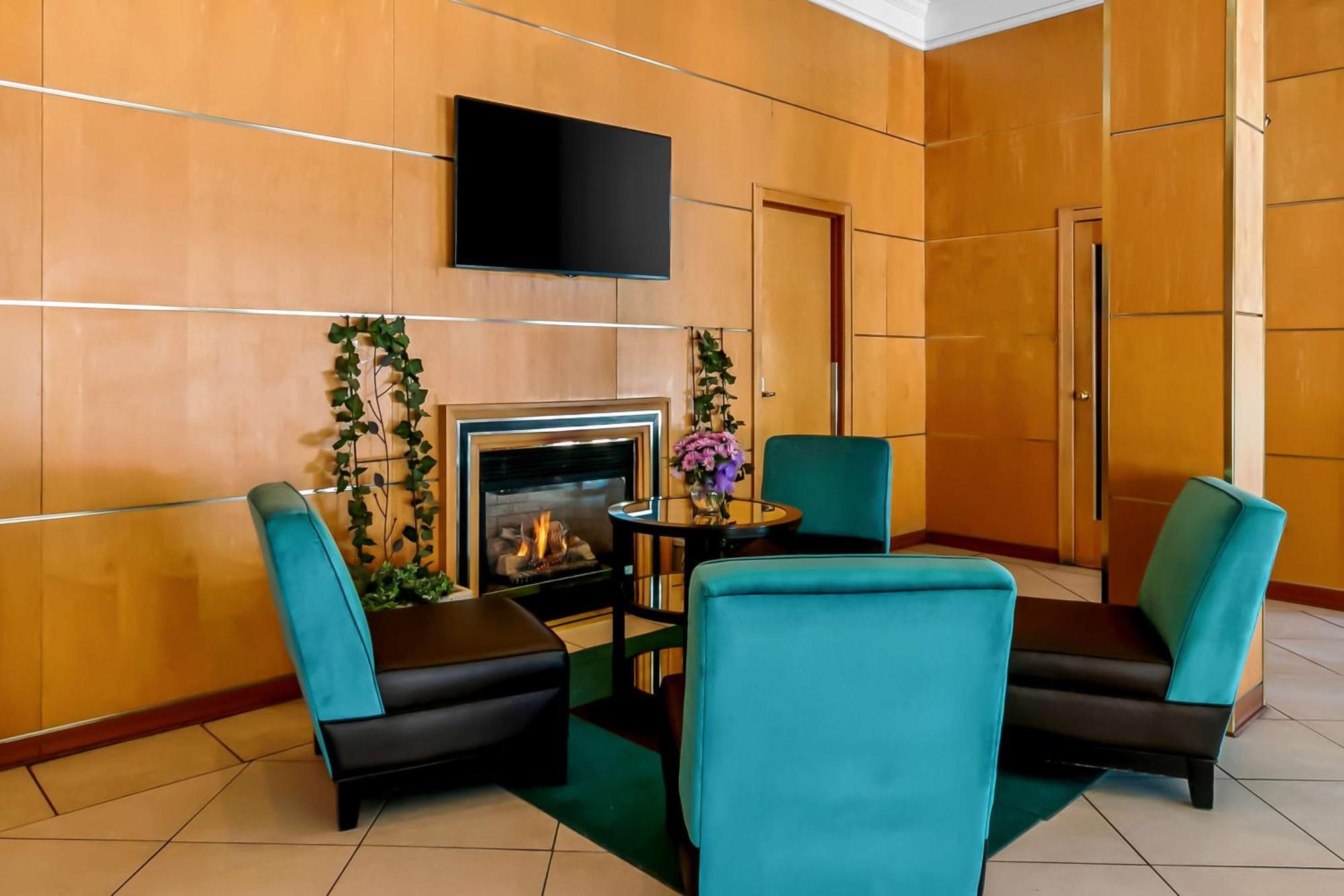 Best Western Downtown Sudbury Exterior photo